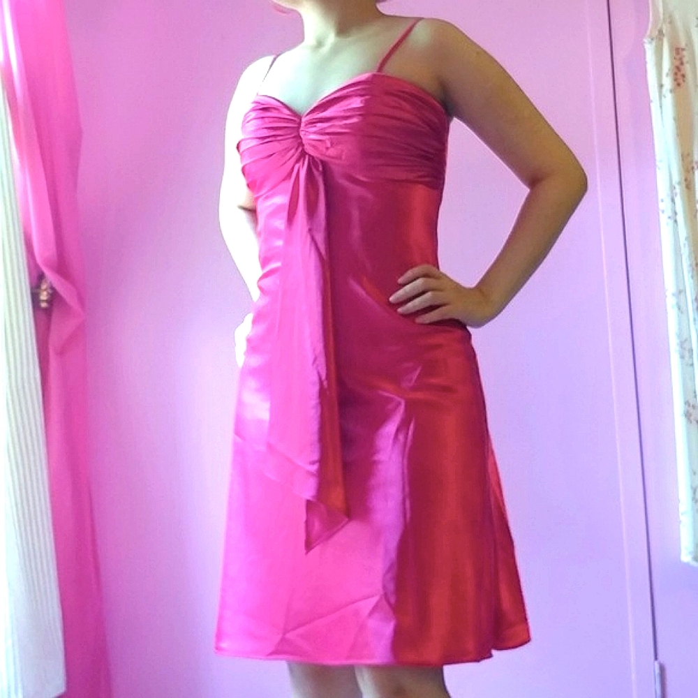 Anny Lee Fuschia Satin Dress - Picture 2 of 6